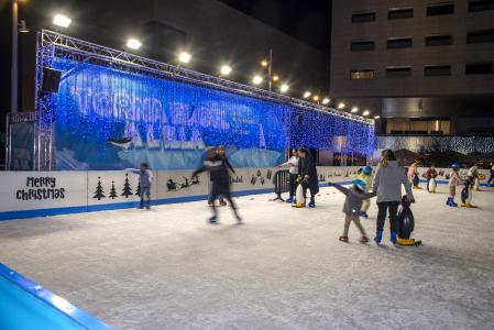 La pista de patinaje sobre hielo