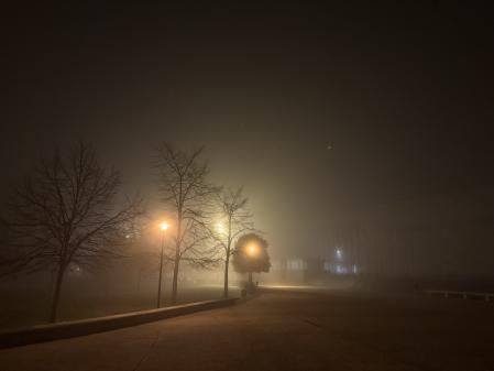 La niebla nocturna de Logroño.