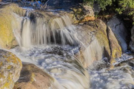La belleza del Salt de Sallent en detalle.