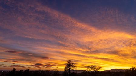 Bello atardecer en Manlleu.