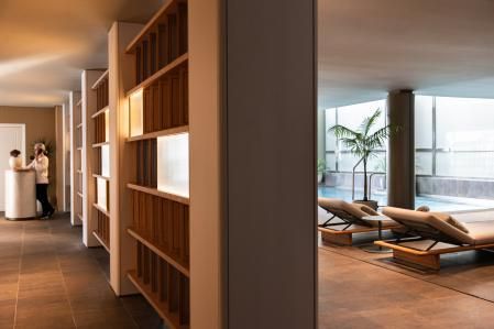 El METT Barcelona Valmont Red Carpet Spa