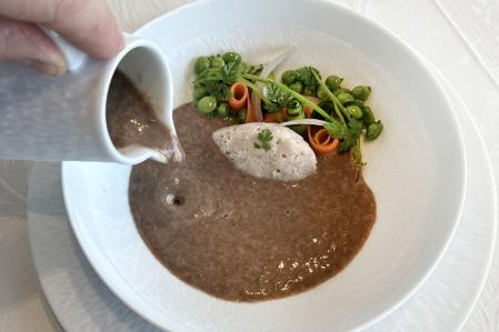 Sopa de butifarra negre&nbsp;