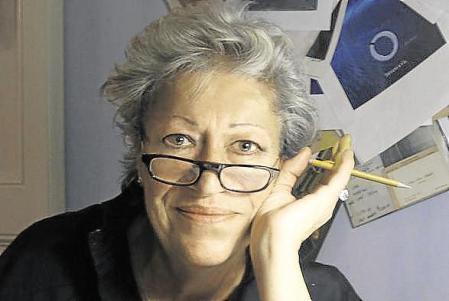 La modelo Elsa Peretti, diseñadora de joyas