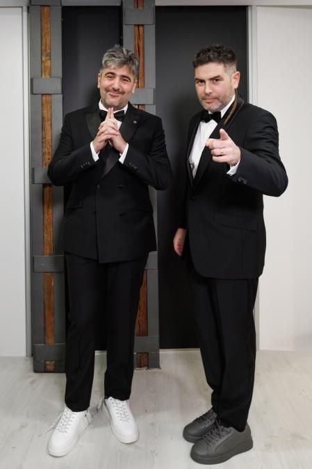 David y José Muñóz confían en la aguja de Félix Ramiro para despedir el año en RTVE