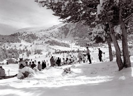 Imagen histórica del sector de Font Canaleta de La Molina.