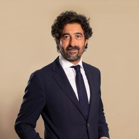 Adolfo Remartínez es el fundador de la firma capilar Nuggela &amp; Sulé