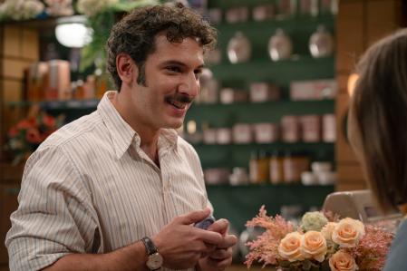 Carlos Troya interpreta a Salva Lucano