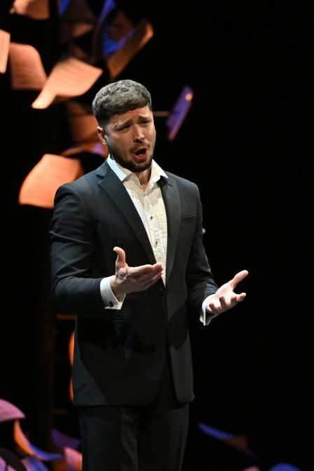 El bajo-barítono ucraniano Vladislav Buialski, ganador del concurso 