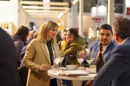 El consumo está fuertemente vinculado al entorno social, según el estudio&nbsp;