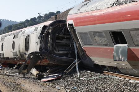 Vagón del tren Iryio siniestrado en el accidente ferroviario ocurrido el pasado domingo en Adamuz (Córdoba)