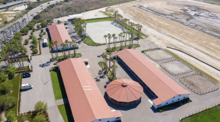 El proyecto inicial de Evergate Stables, en Santa Fe.