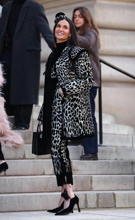 Demi Moore a su llegada a la Semana de la alta costura de París