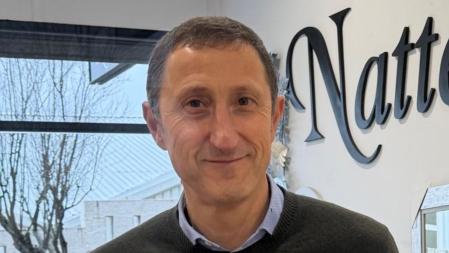 Tras 41 años de experiencia en el mundo del descanso asegura que hoy duerme mejor que nunca