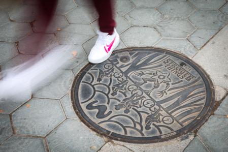 Estas tapas se encuentran en vías muy singulares, como el paseo de Gràcia