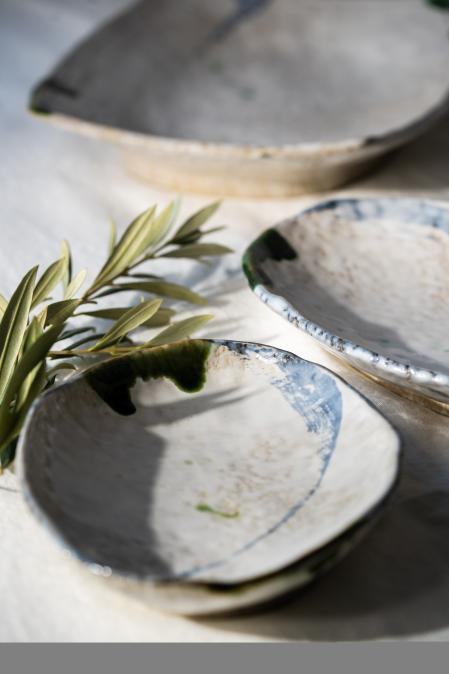 Bandejitas de barro para nigiris, sashimi o verduras de temporada