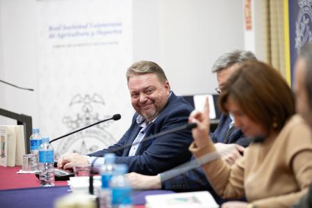 presentación del libro de Lluís Bertomeu