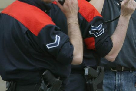 Dos agentes de la Ertzaintza&nbsp;