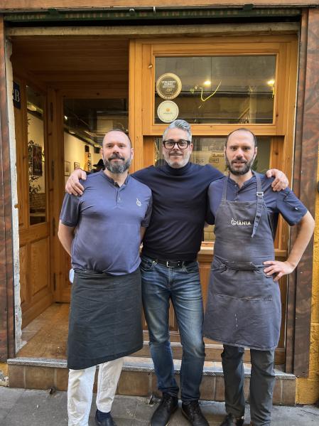 La empresa familiar trabaja con establecimientos que comparten su apuesta por el producto de calidad y la salud del consumidor