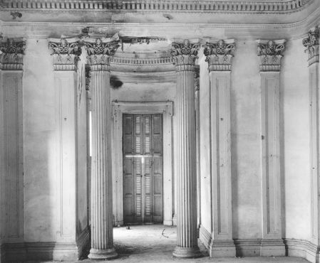 'Breakfast Room, Belle Grove Plantation, White Chapel, Lousiana' (1935)