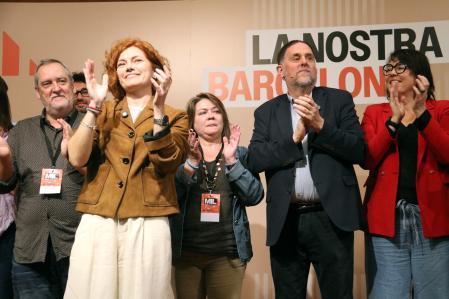 Alamany, junto a Junqueras, el 28 de febrero, tras ser proclamada oficialmente candidata de ERC a las municipales del 2027