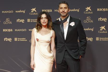 Paco León y María León.