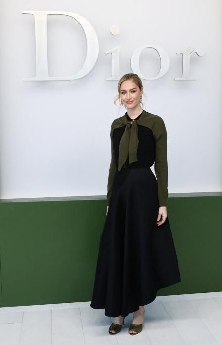 Beatrice Borromeo posa en el photocall del desfile de Dior otoño/invierno 2027