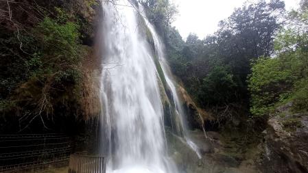 Impresionante Salt de la Caula después de las lluvias.