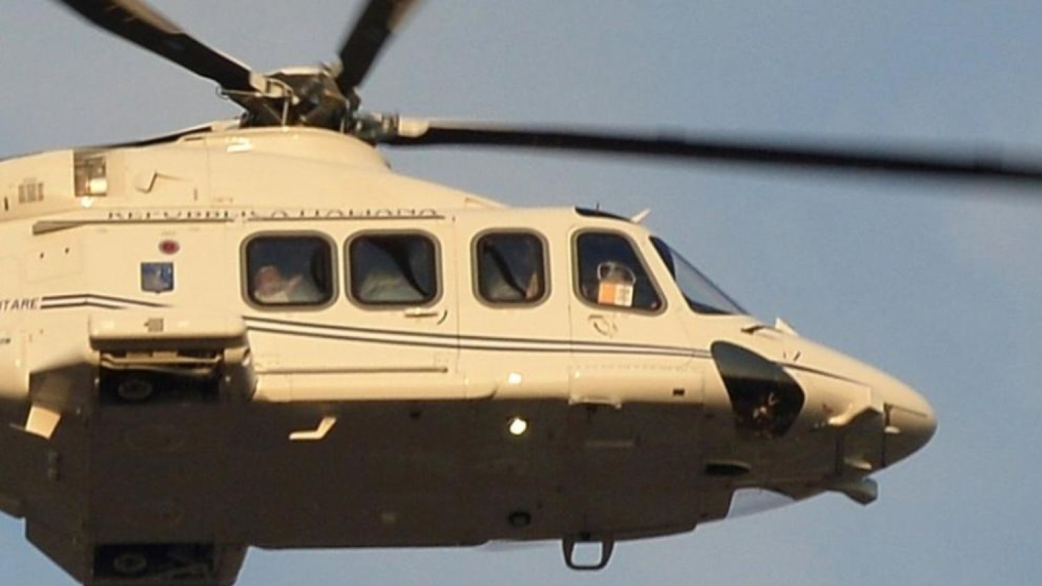 El papa Benedicto XVI abandona el Vaticano en helicóptero