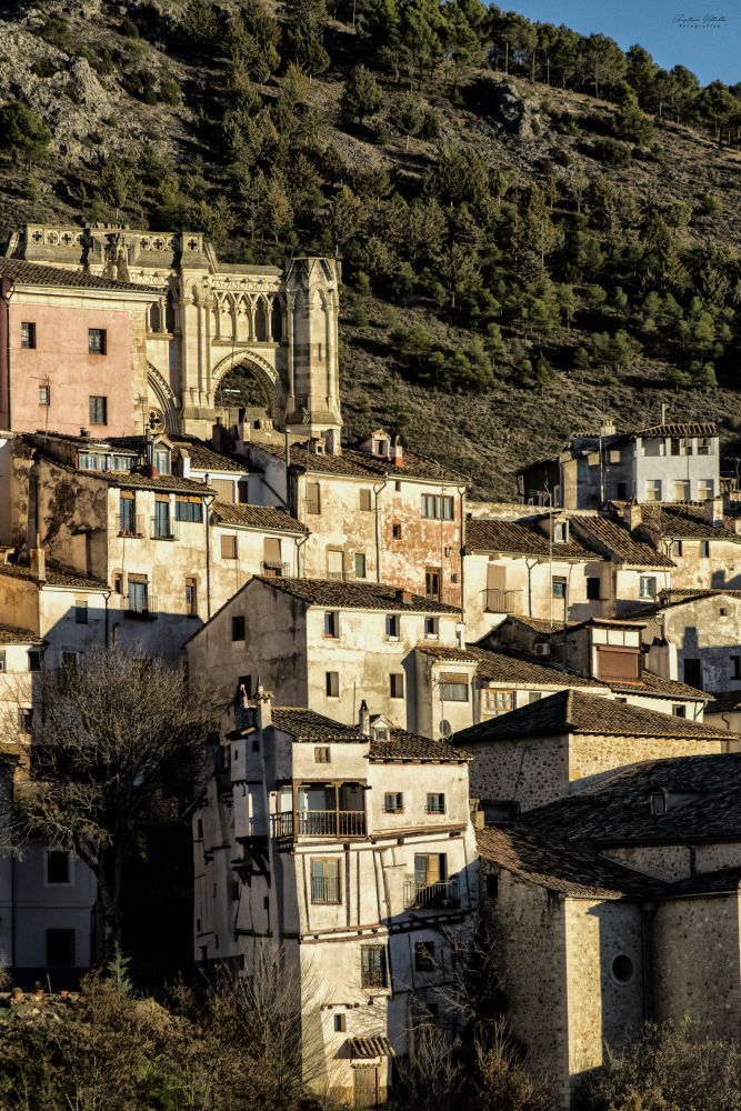 Vista de la catedral de Santa María y San Julián  en Cuenca