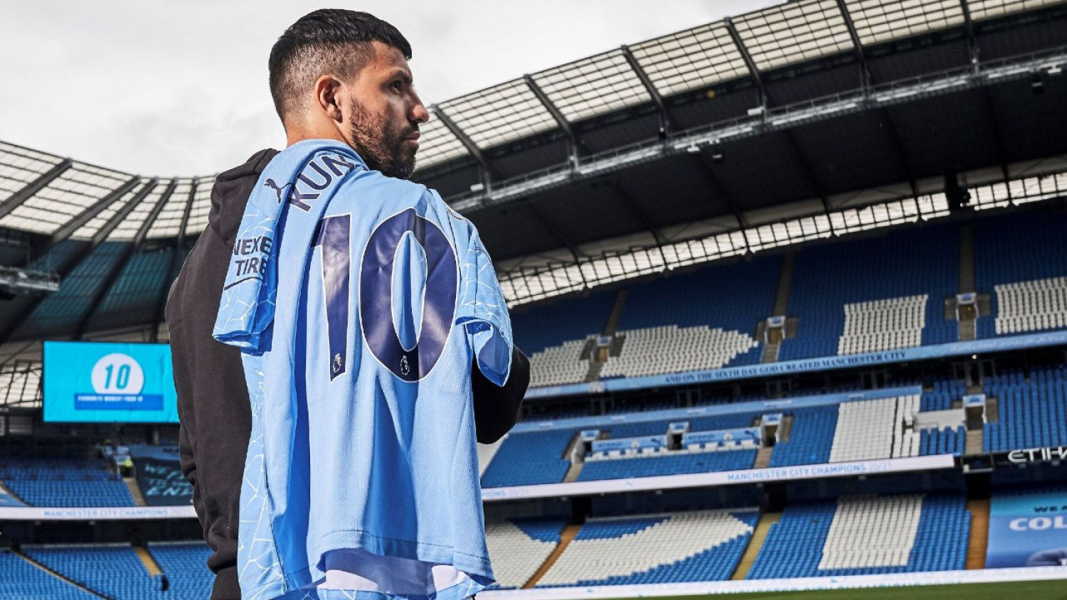 Con esta imagen se despedía el 'Kun' Agüero del Manchester City este verano