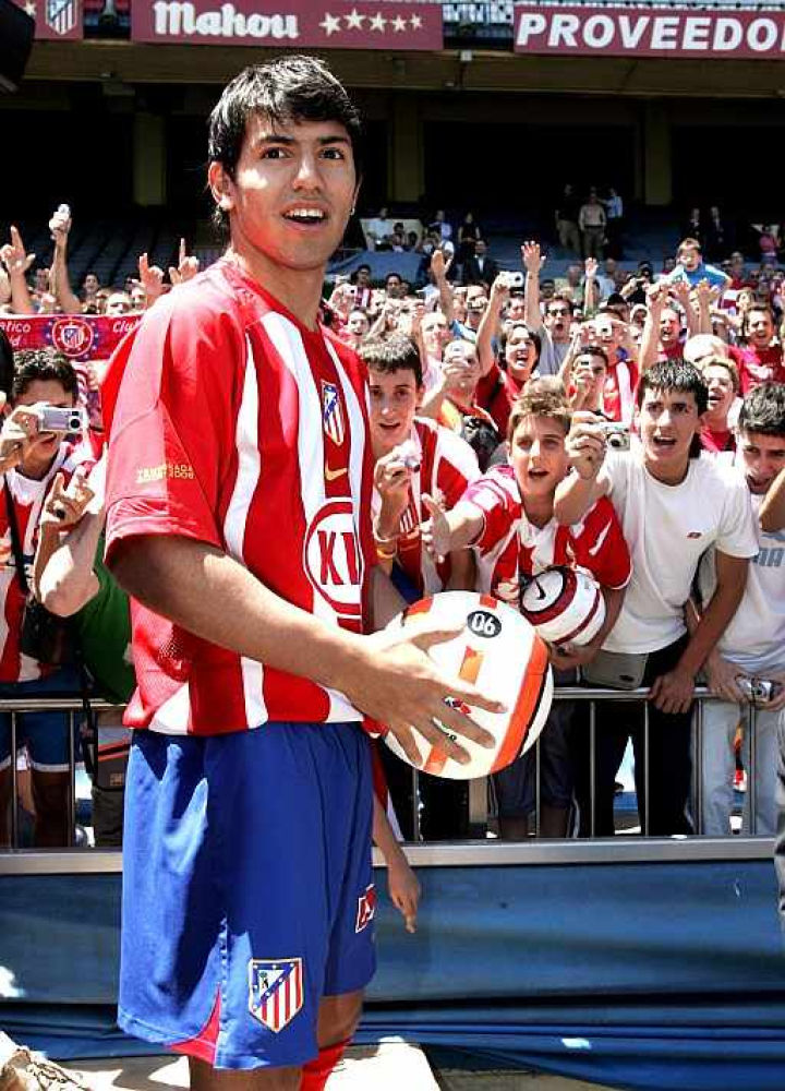 Agüero aterrizó en el Atlético de Madrid en 2006, en medio de una gran expectación