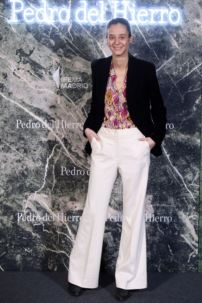 victoria de Marichalar en el photocall del desfile de Pedro del Hierro