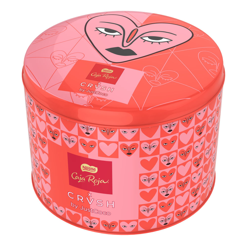 Dulce sorpresa. La Caja Roja de Nestlé se viste de gala para las fiestas. La influencer Verónica Díaz, de Modajustcoco, crea una romántica lata que incluye 54 bombones. Elcorteingles.es