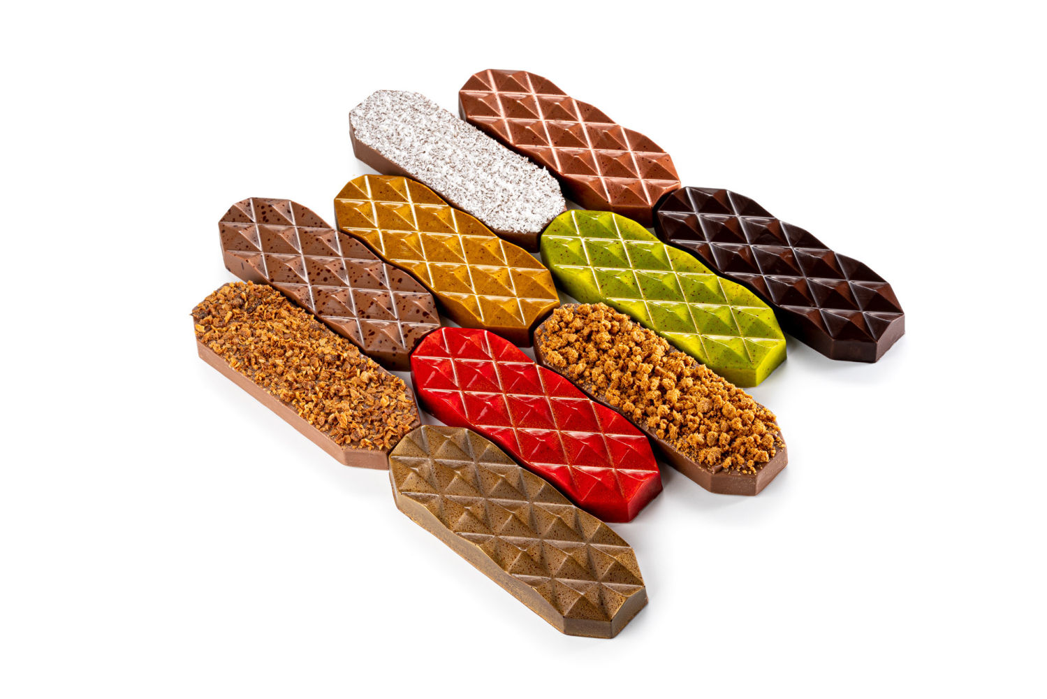 EUKARYA BY LLUC CRUSELLAS. El flamante campeón del mundo del Chocolatería   combina el gusto tostado del cacao con ingredientes coloridos y sorprendentes