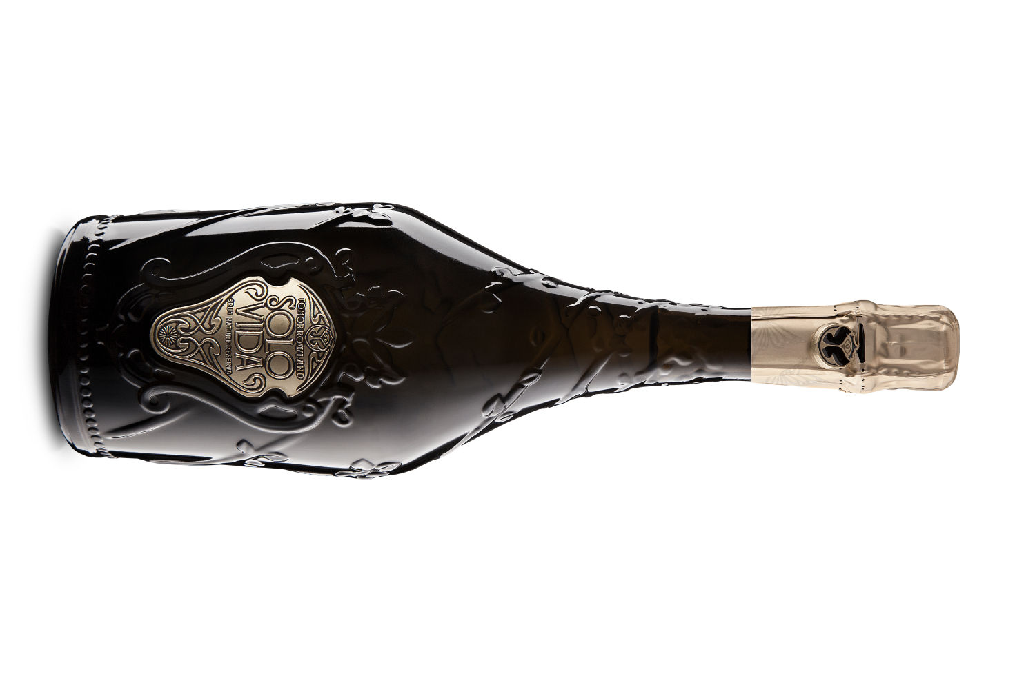 Solo Vida Reserva 2019 de Vallformosa. Colaboración con el festival de música electrónica Tomorrowland. Elaborado con xarel·lo (30%), chardonnay (25%), maca- beo (20%) y un 20% de parellada. Un DO Cava con estructura que destaca por la fruta blanca y por cierta cremosidad. 48 euros