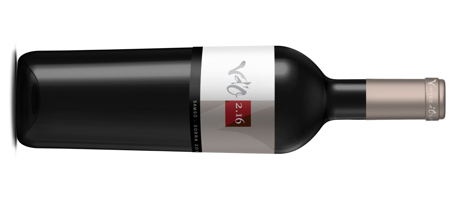 - V d’O 2, de Vinyes d’Olivardots. DO Empordà. Variedades: cariñena. Terruño: un terruño arenoso a 90 metros de altitud. Edad de la viña: 1909. Vinificación: crianza de 16 meses en botas de roble francés y embotellado sin filtrar ni clarificar. PVP: 38 €.