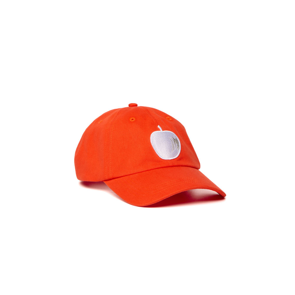 Las gorras de baloncesto se convierten en un elemento esencial de la primera colección kids primavera/verano 2023 diseñada por Andrea Incontri para United Colors of Benetton.