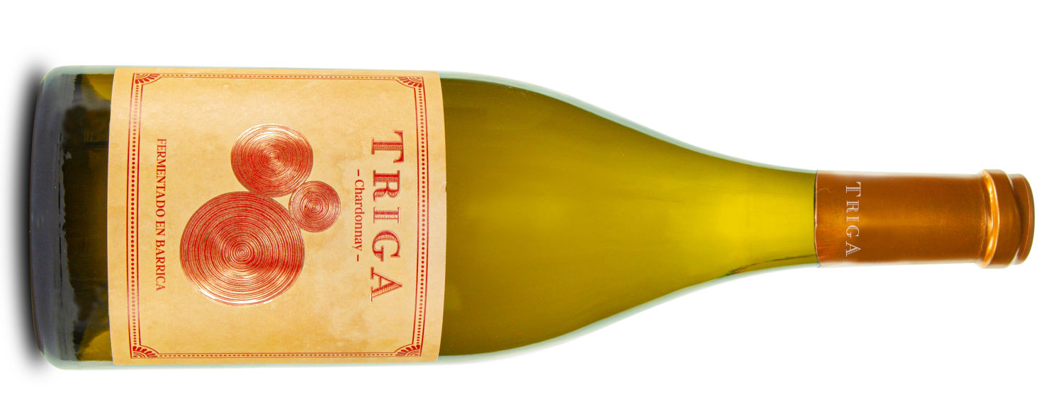 Triga Chardonnay Bodegas Volver DO ALICANTE 25 euros: Con ocho meses de crianza en barricas de roble francés nuevas, con trabajo de lías. Fruto de un viñedo plantado hace ocho años en el altiplano alicantino, en El Pinós. Muestra fruta de hueso y almendra cruda. Con volumen y complejidad.