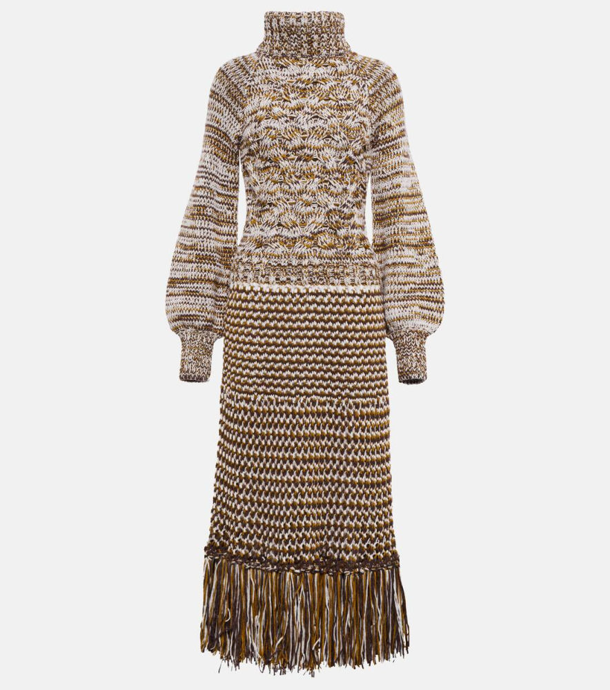 Los vestidos de punto, prenda insignia de esta firma italiana, vuelven a ser una de las piezas clave, con claras referencias a los años sesenta