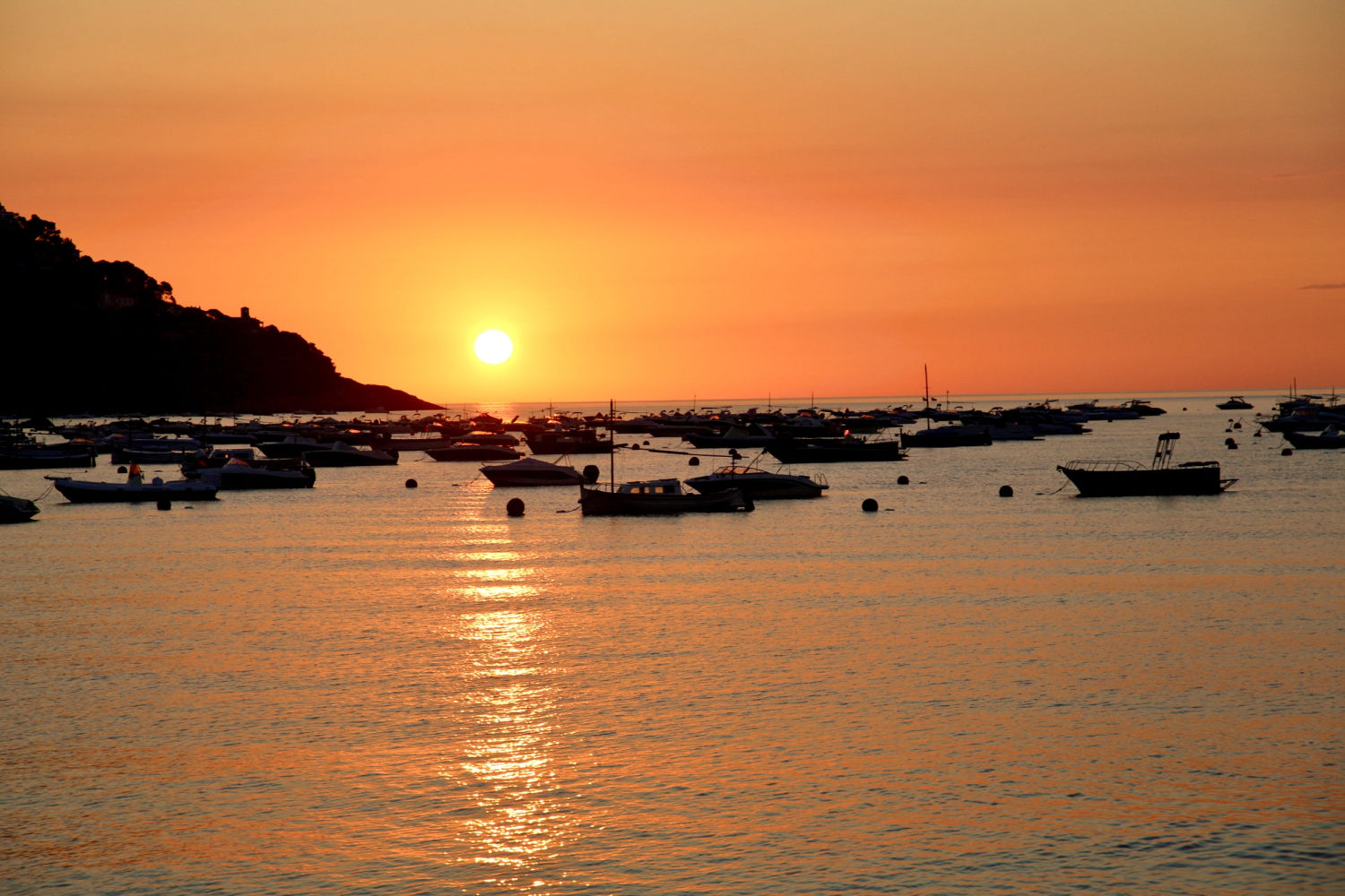 Pilar solar en Calella de Palafrugell.