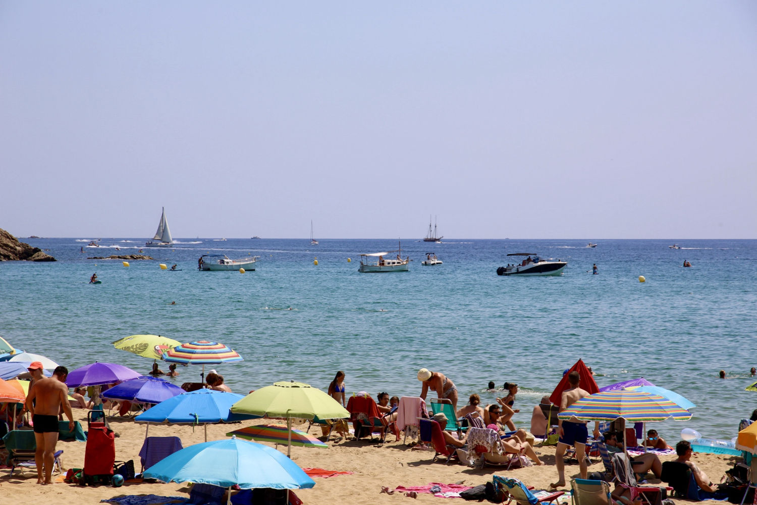 Ambiente de verano en La Fosca.