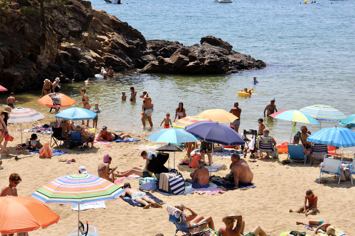 Día de baño en la Fosca.