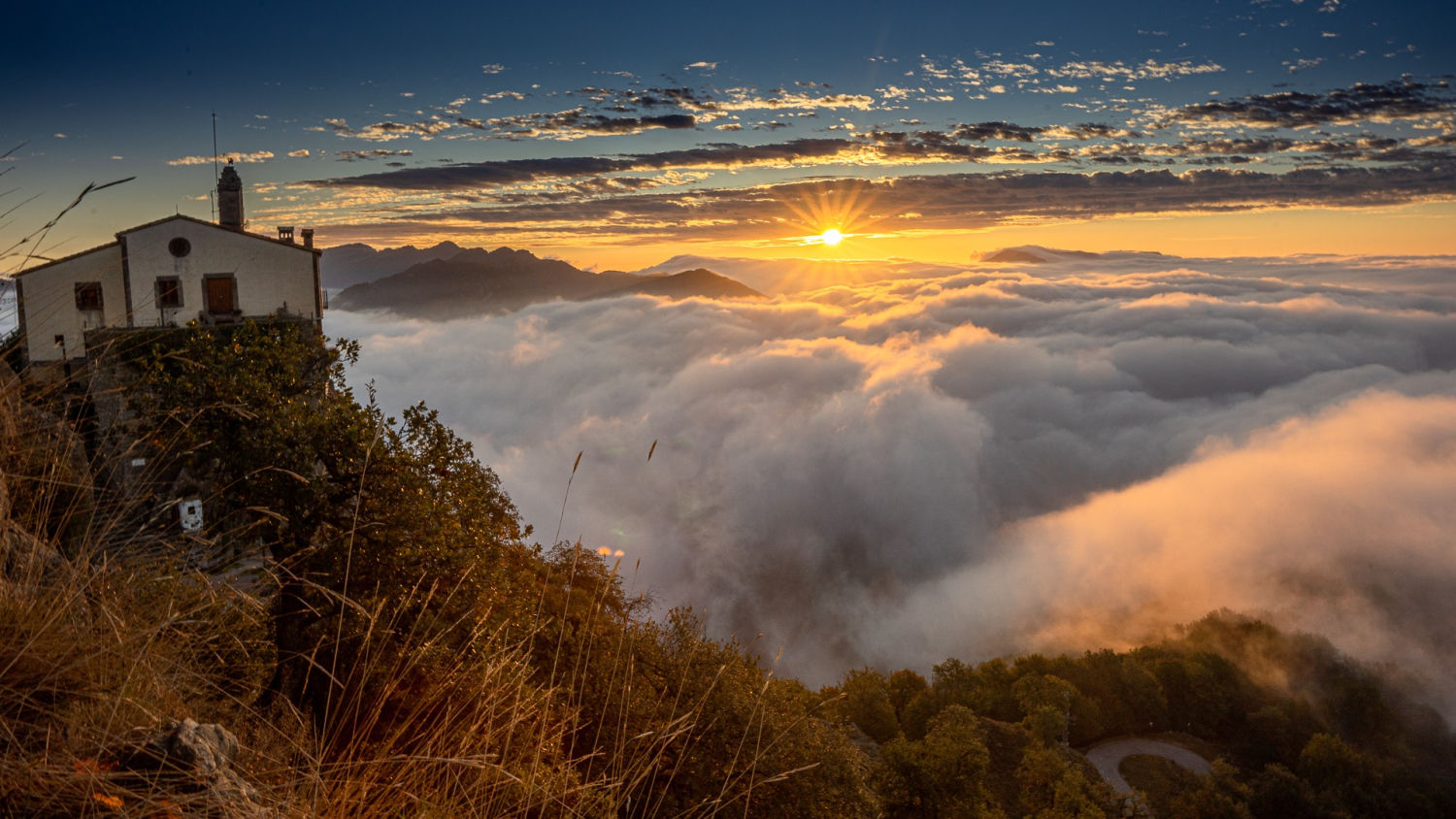El Balcó de la Plana al amanecer.