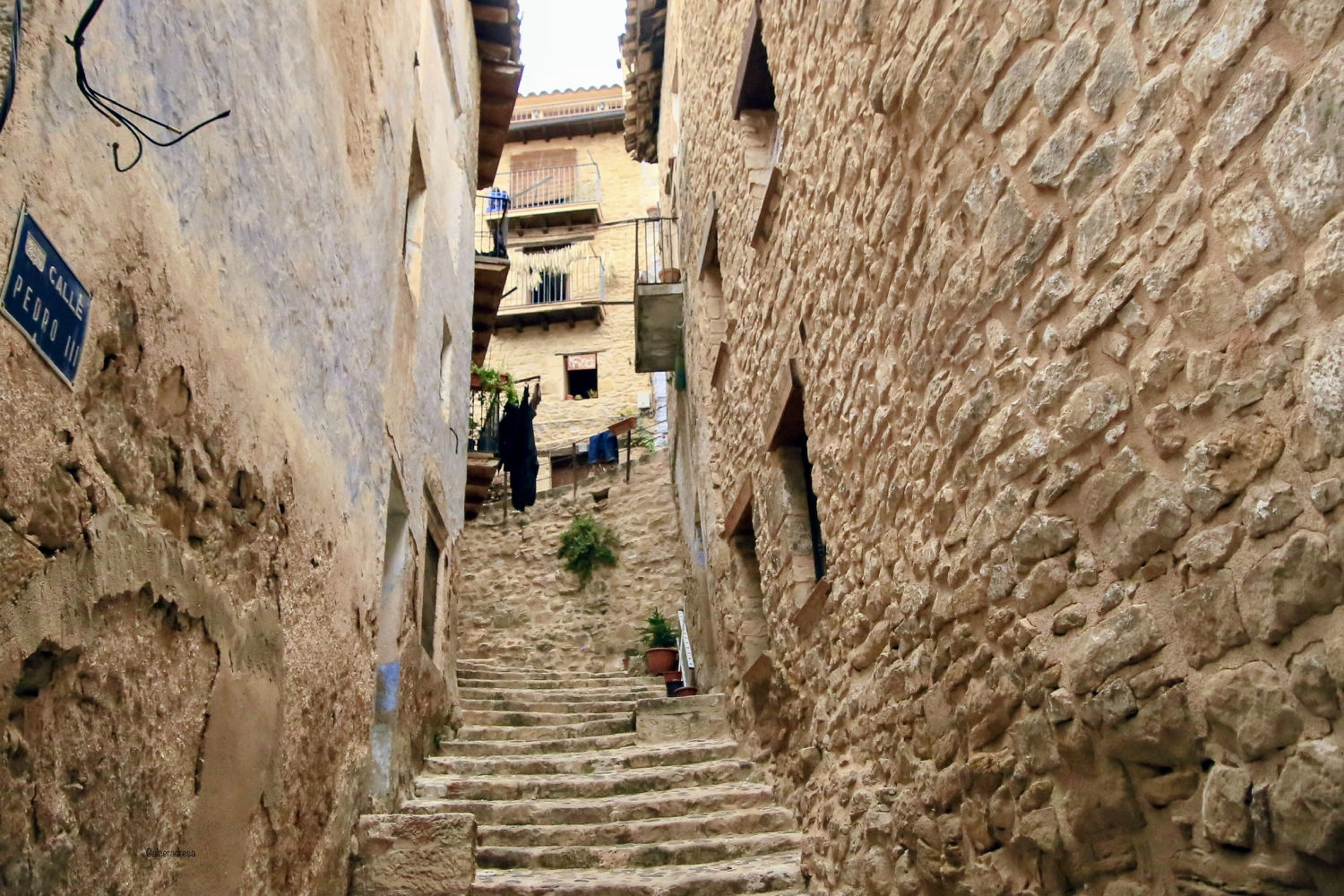 Escalera para salvar los desniveles de Valderrobres.