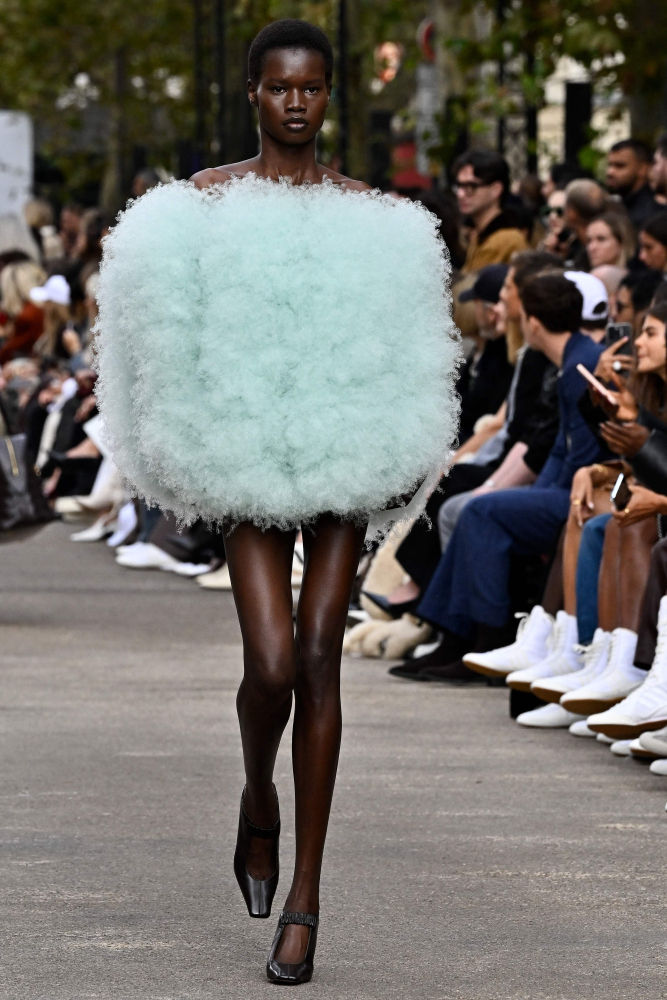 A model presents a creation by Stella McCartney for the Women Ready-to-wear Spring-Summer 2025 collection as part of the Paris Fashion Week, in Paris on September 30, 2024. (Photo by JULIEN DE ROSA / AFP)