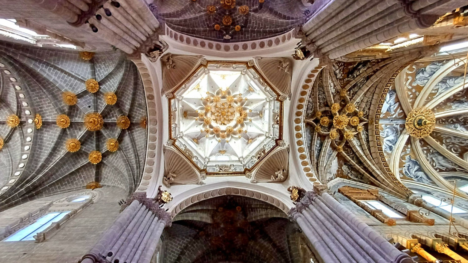Interior de la catedral de Santa María de la Huerta.