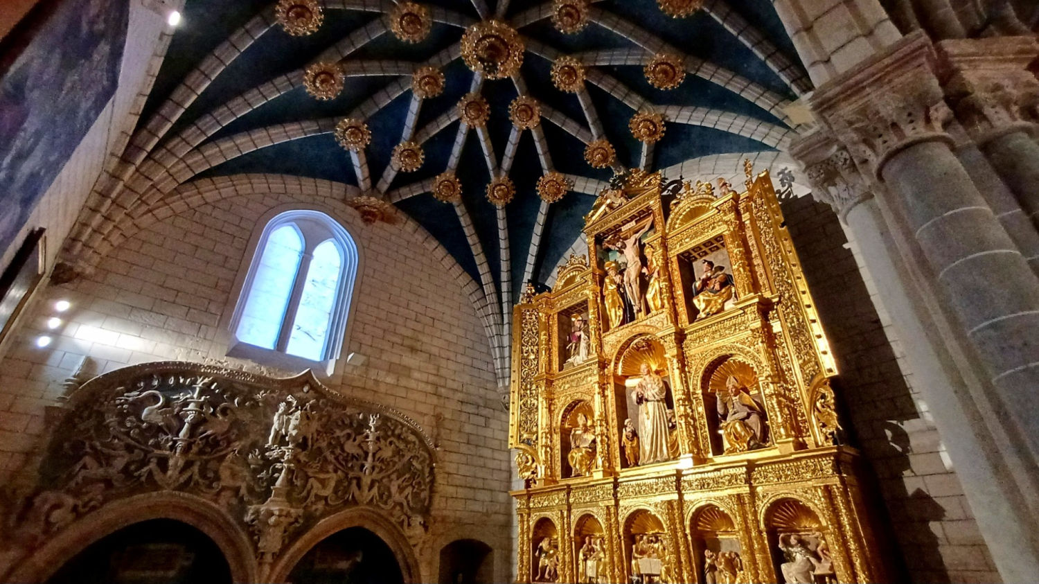 La luz de la catedral de Santa María de la Huerta.