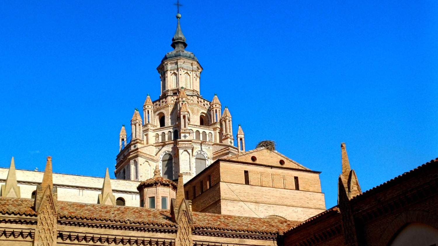Catedral de Santa María de la Huerta desde el exterior.