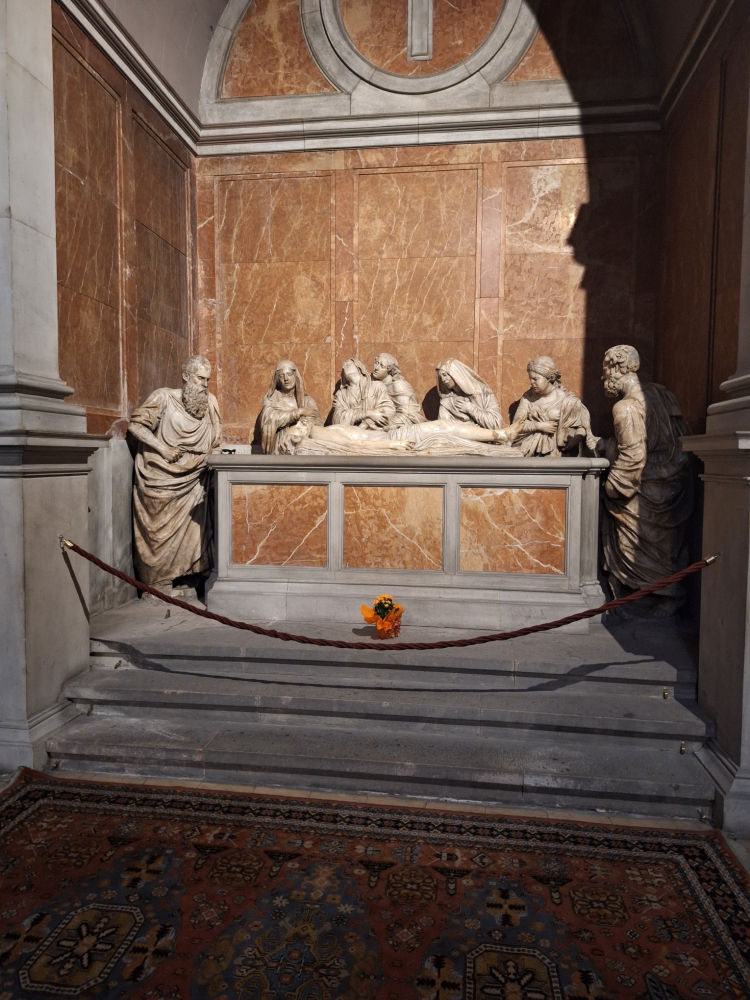 Conjunto escultórico en la catedral de Terrassa.