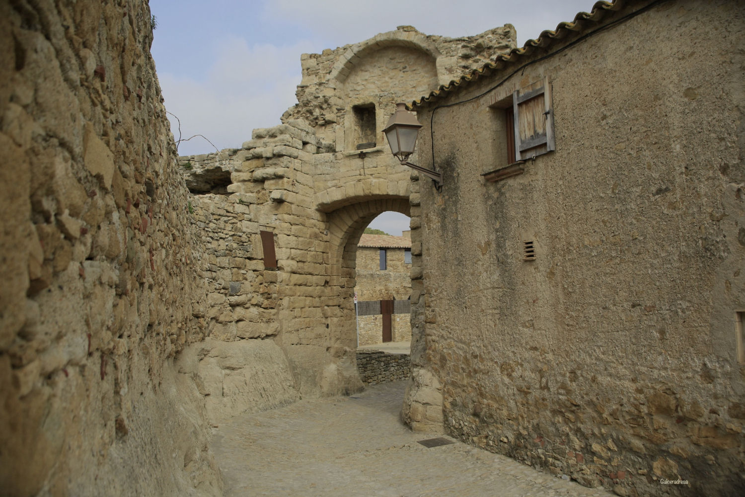 Detalles arquitectónicos en Peratallada.